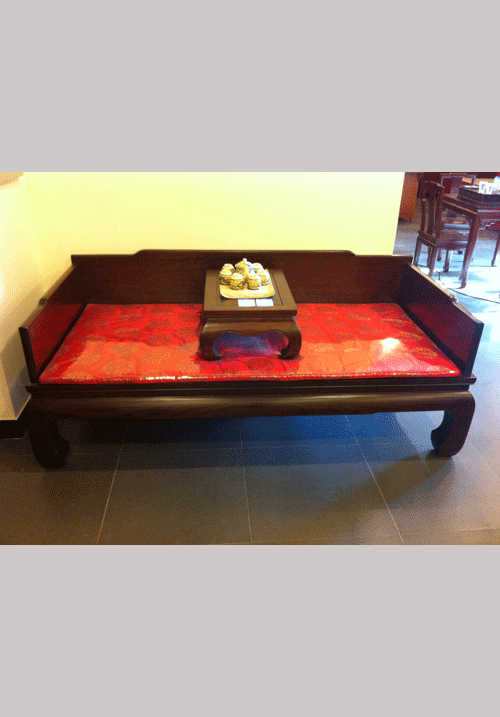 素面鼓腿羅漢床