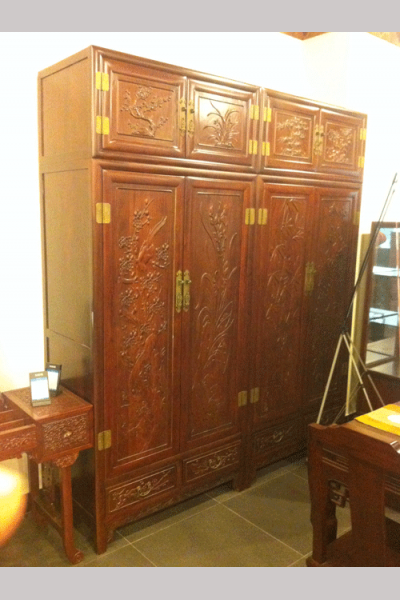 滿雕大衣櫃-梅蘭竹菊