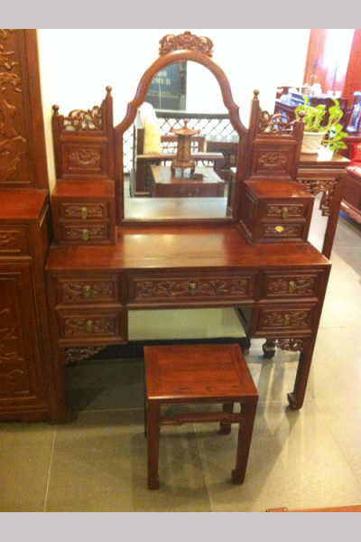 九屜梳妝台